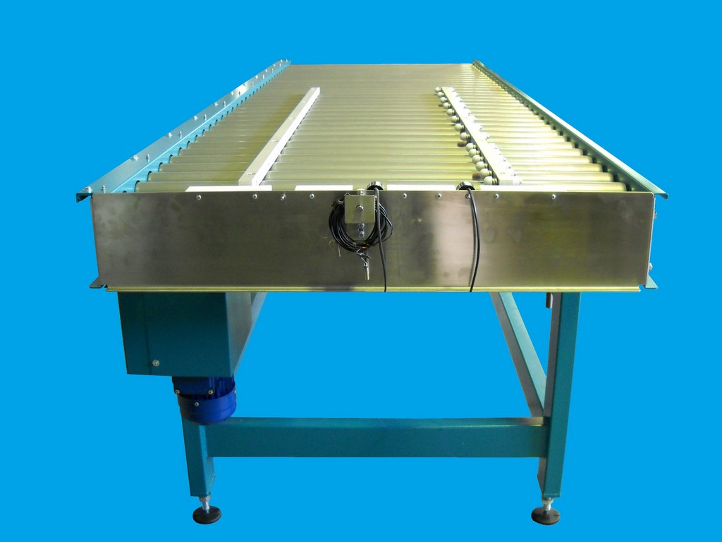 RULLIERA MOTORIZZATA CON CENTRATORE MOTORIZZATO