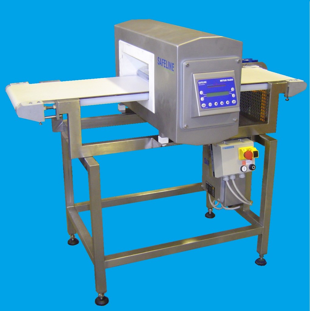 BRAVO 1 ALIMENTARE CON METAL DETECTOR