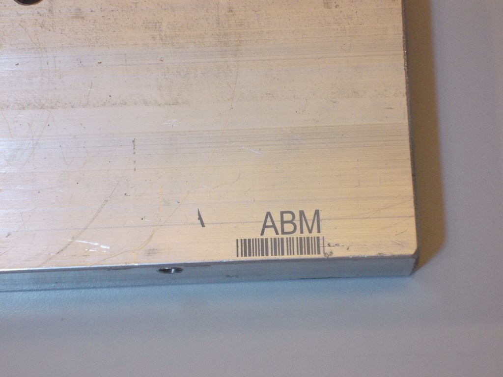 Incisioni laser su metalli