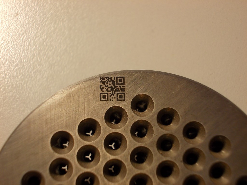 Incisioni laser su metalli