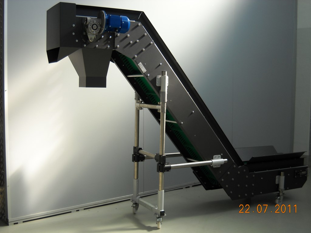 TRASPORTO E CERNITA MATERIALI FERROS